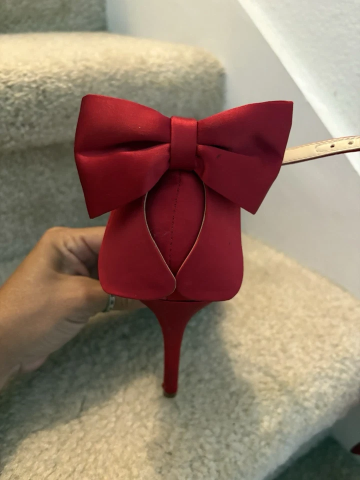 Zapatos de tacón alto para mujer Jessica Simpson talla 7M rojo encaje trasero Foto 3 de 4