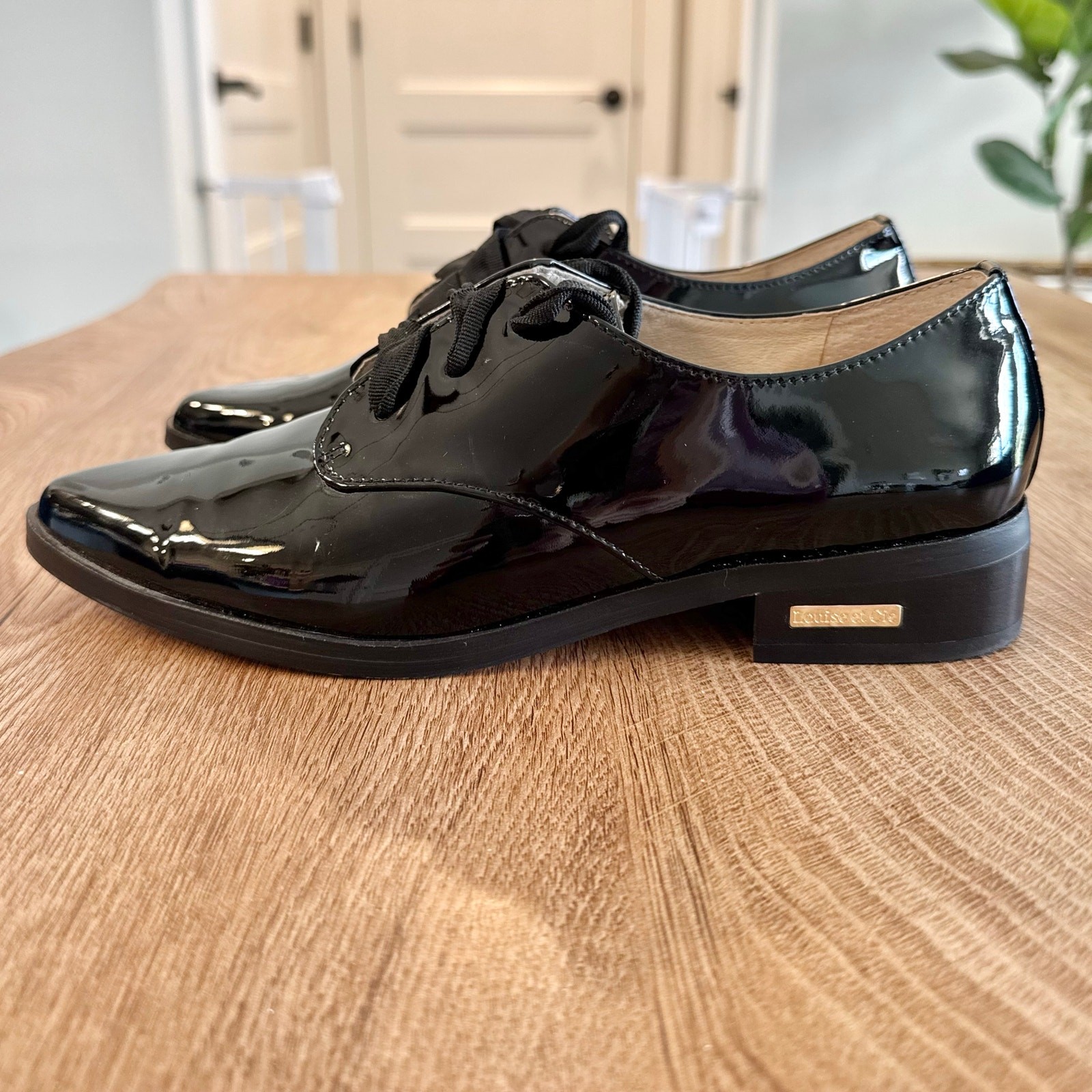 Louise et Cie Adwin Black Patent Oxfords | Women’s Size 6.5