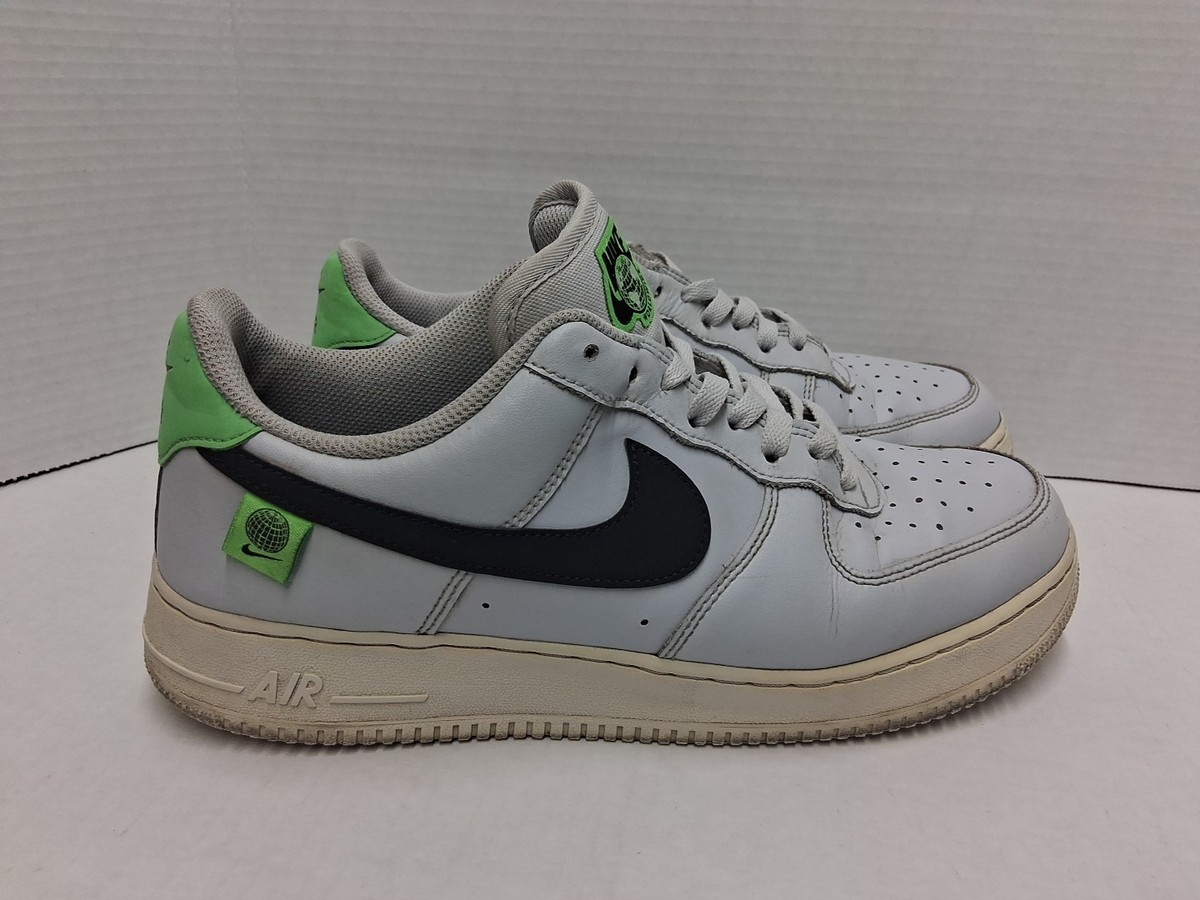 Nike Men's Air Force Low Worldwide Pure Platinum Gray Size 11 Shoes - Main Image