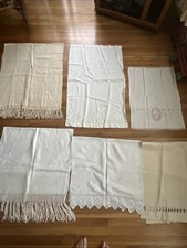 Zestaw 6 antycznych ręczników pokazowych, plecione frędzle, szydełkowane, haftowane, zakupidowe