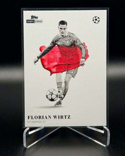 Topps Simplicidad 2025-26 UEFA Club Competitions Artista Florian Wirtz