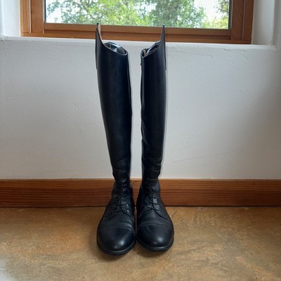 Leather tall riding/show boots Soubirac France for Beval size 39.