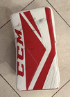 CCM P2.5 Ice Hockey Goalie Blocker White Red Right Leather Synthetic — photo 1