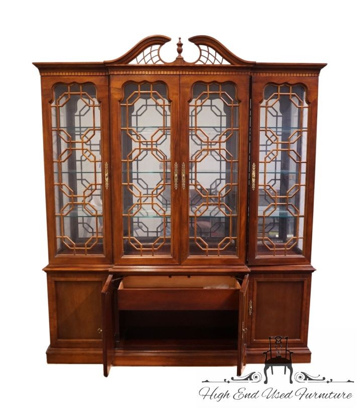 THOMASVILLE FURNITURE Mahogany Collection Traditional Style 72