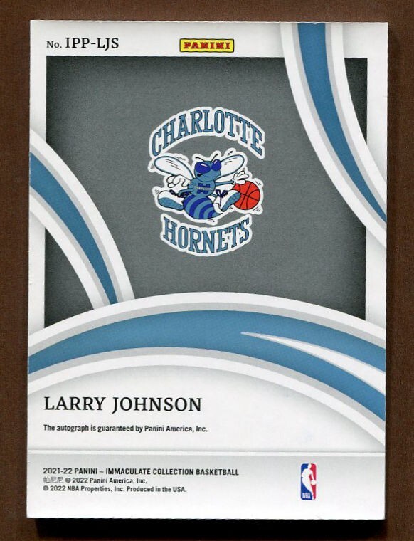 Larry Johnson 2021-22 Panini Immaculate Past and Present