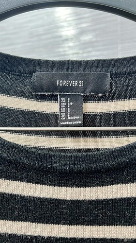 FOREVER 21 3/4 Sleeves Pullover Black & Beige Striped Sweater Dress Womens Small - Picture 4 of 7
