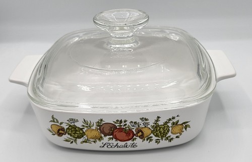 Corning Ware A-1-B 1 qt baking dish with lid.  L'Echalote pattern. - Picture 1 of 5