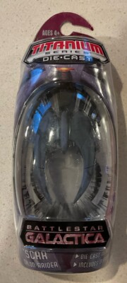 Titanium Series Die-Cast Battlestar Galactica  Scar  Cylon Raider Hasbro New