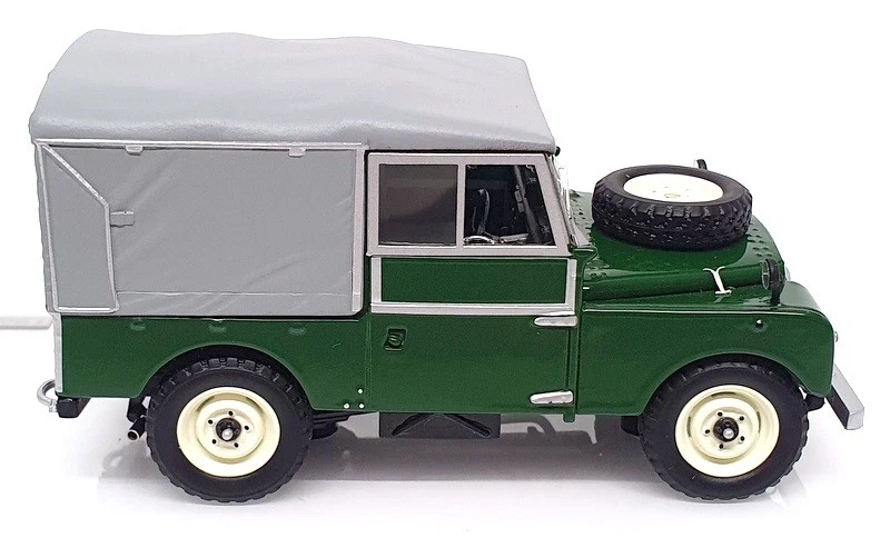 TSM 1/43 Scale TSM430217 The Last Land Rover Defender 90 Heritage Edition Green - Image 3 of 4