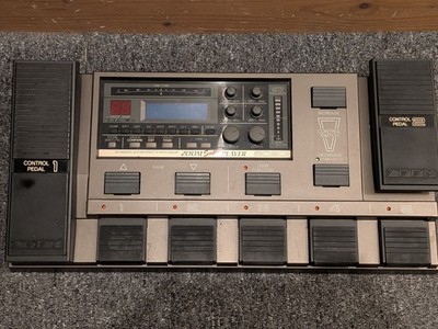 ZOOM Super Player 8080 Multi-Effektpedal für Gitarre