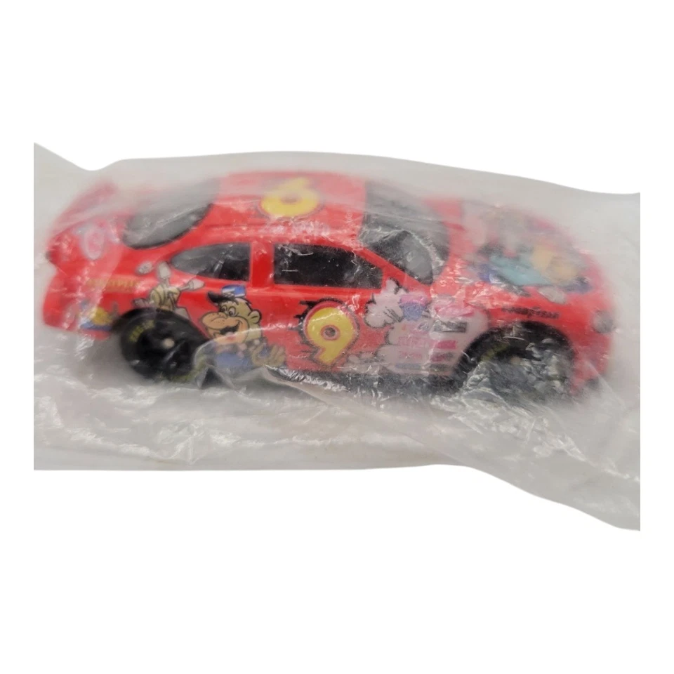 Coche NASCAR Racing Champions Cartoon Network Lake Speed #9 rojo diecast escala 1:64 Foto 2 de 4