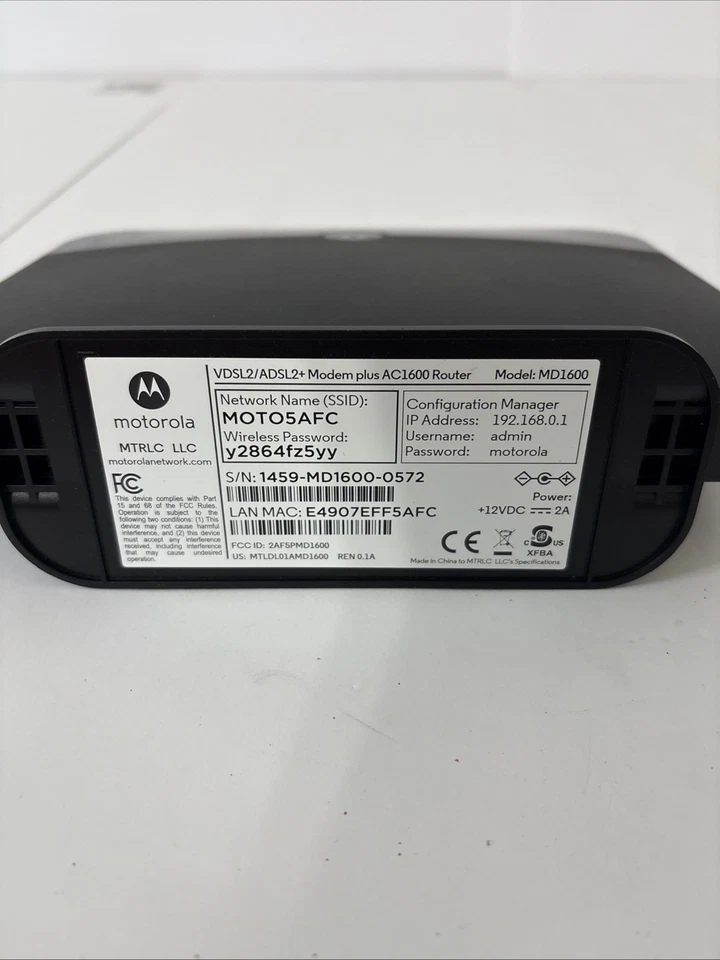 Motorola MD1600 VDSL2/ADSL2+ Modem and AC1600 WiFi Gigabit Router - Black - Image 3 of 3