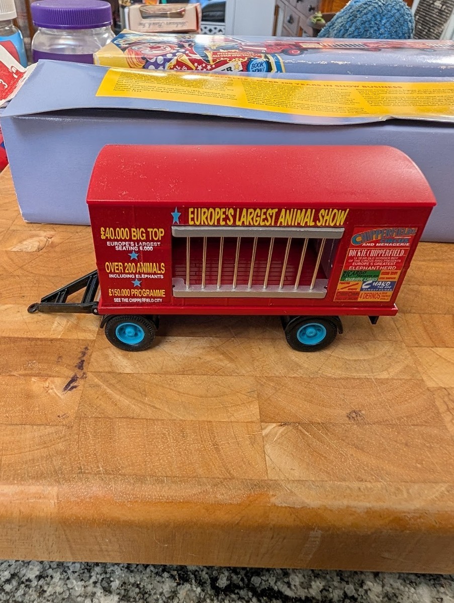 Corgi Classics 97889 AEC Cage Truck and Trailer - Chipper fields