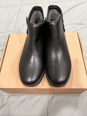 Kuru Tempo Ankle Boots Black Leather Side Zip Womens Size 11 M