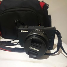 Canon EOS M100 Mirrorless Camera Black with EF-M 15-45mm Zoom Lens + Bag