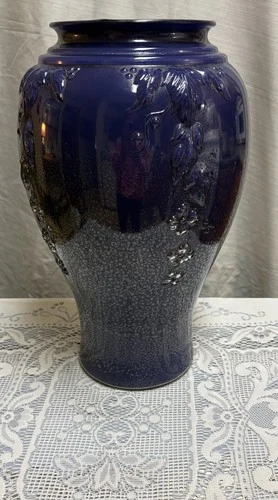 Vtg Anchor Hocking 16” Cobalt Glass Baked Enamel Floral Cascade Vase-Rare Color