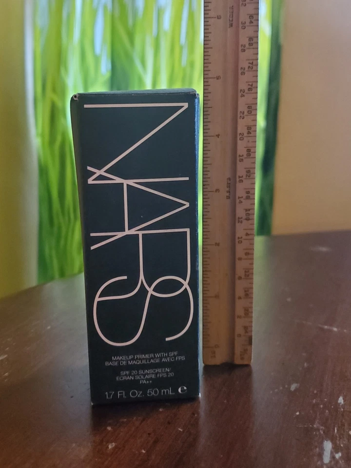RARE NARS NEW 'Makeup Primer With SPF 20 Sunscreen' 1.7floz/50ml Black Bottle - Image 2 of 4