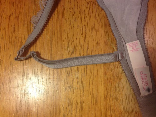Victoria Secret Push-Up Demi Bra Rhinestone Grey Lace Multi-Way 32D Sexy! - Picture 7 of 7