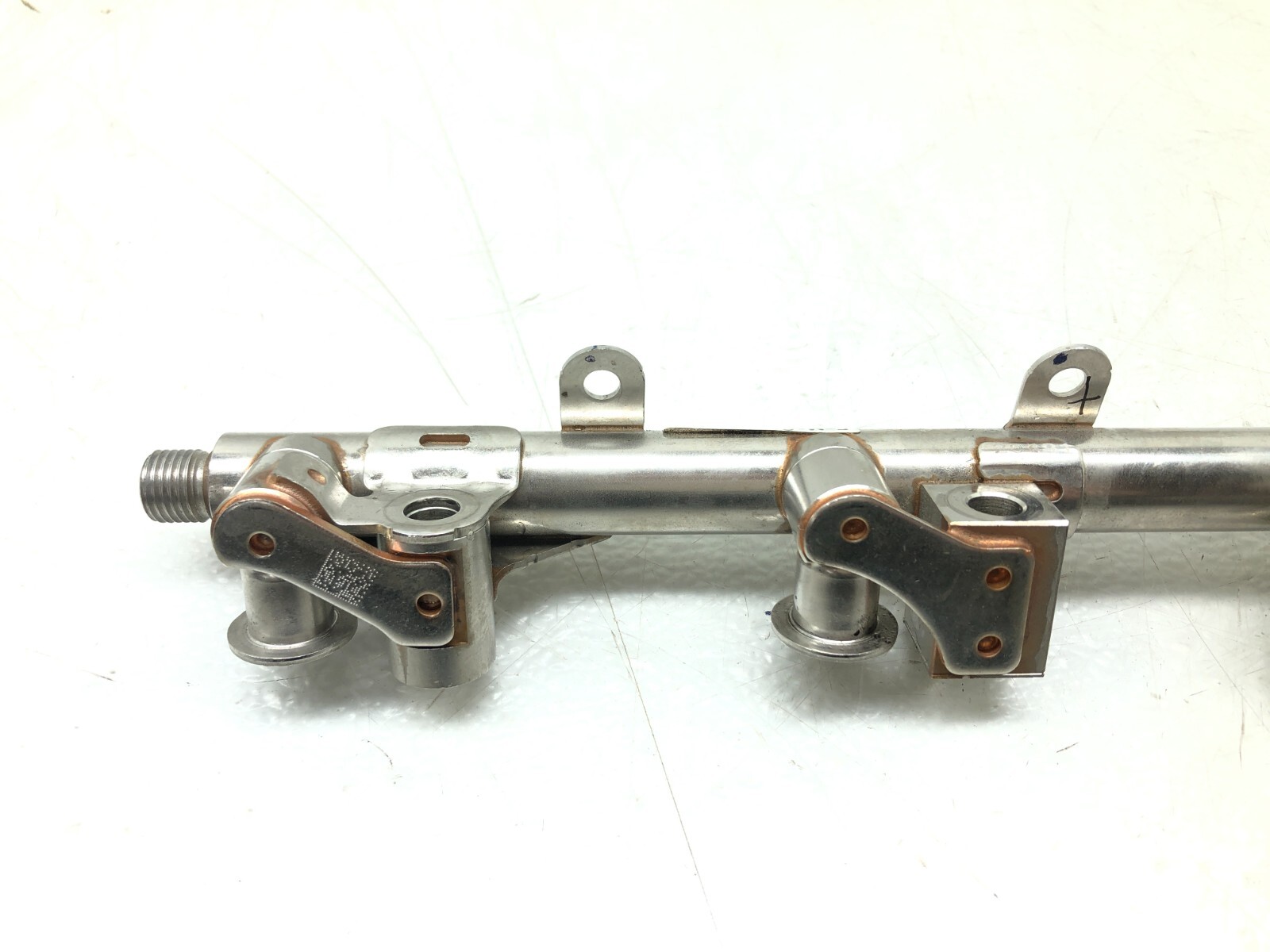 2020-2023 FORD EXPLORER 2.3L I4 FUEL RAIL LINE W/ FUEL INJECTORS OEM