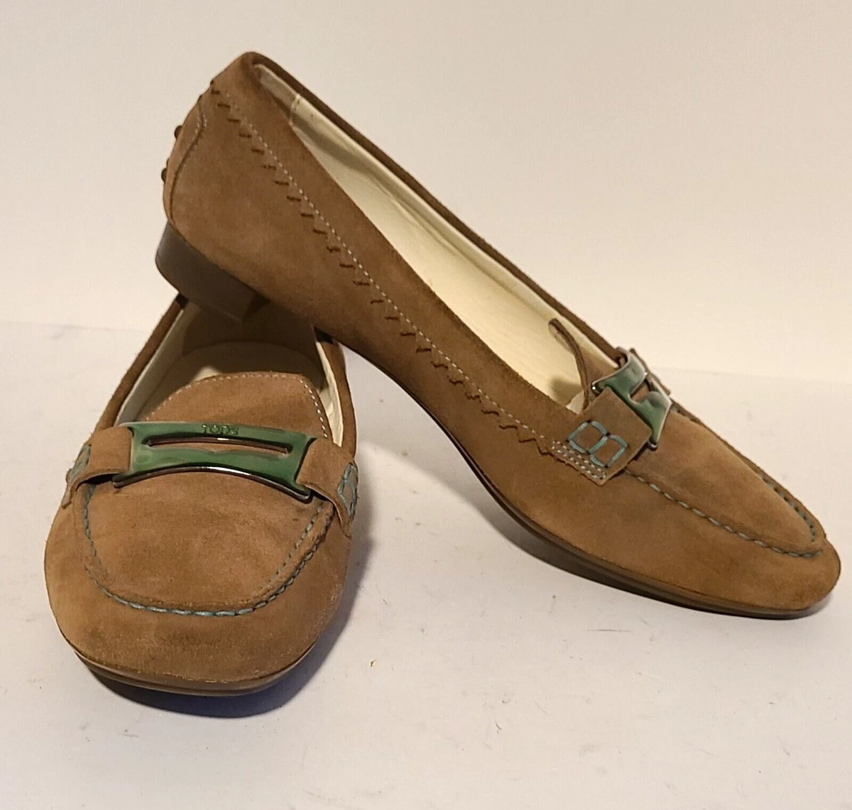 TOD'S BEIGE SUEDE DRIVING SLIP ON LOAFERS SHOES ENAMEL BIT Women’s Sz 8 ITALY
