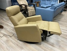 IMG Divani RM225 Medium Power Relaxer Recliner Chair Trend T408 Sand Leather USB