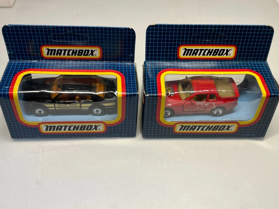 Matchbox/ 2 x in ungeöffneter Verpackung/ MB-59 Porsche 944/ MB-43 AMG Mercedes