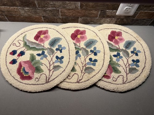 Set of 3 Martin Queen Ann Hand Hooked Wool Chair Pads 15” Floral Round country