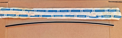 73-78 G1 G2 G3 Chevy RH Front Door Window Glass Run Channel GM 3959838 3969838
