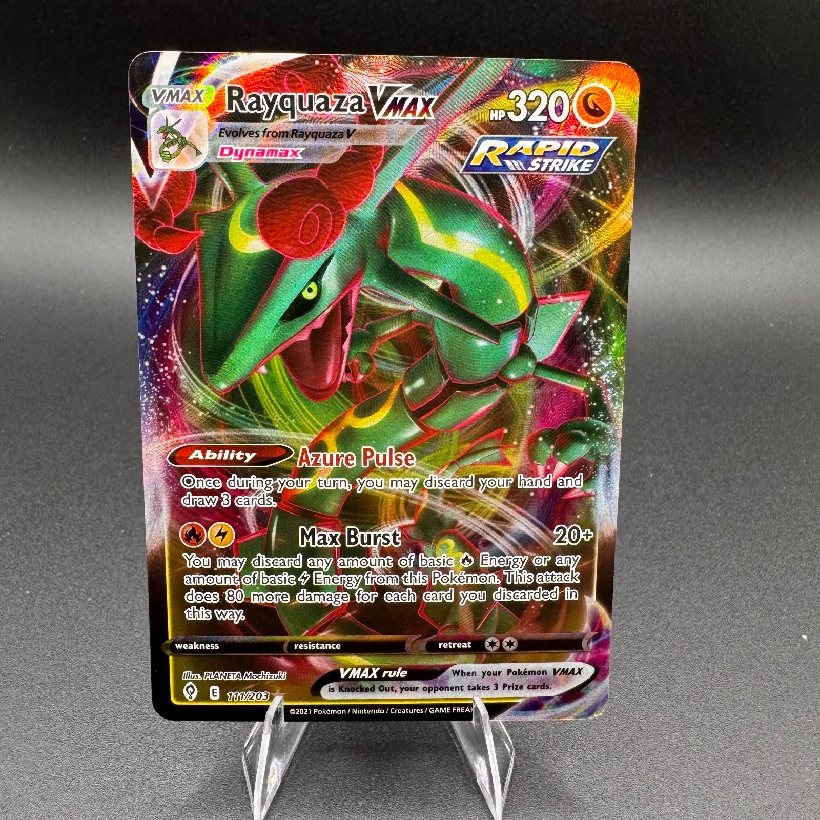 Rayquaza VMAX Holo Ultra Rare SWSH07: Evolving Skies 111/203 NM