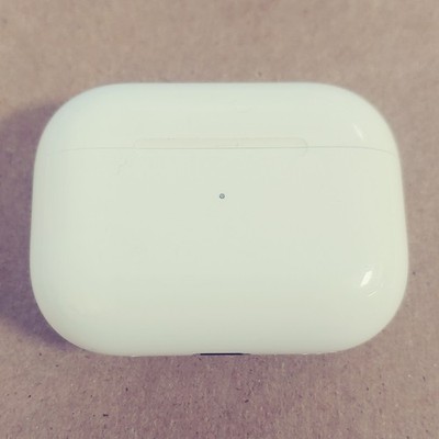 AirPods Pro (2nd Generation) USB-C Magsafe Charging Case Replacement A2968
