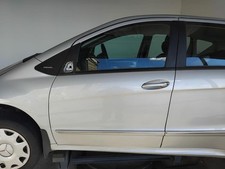 Mercedes A-Klasse W169 T&uuml;r vorn links Fahrert&uuml;r 5-t&uuml;rig BJ2005 761 polarsilberme