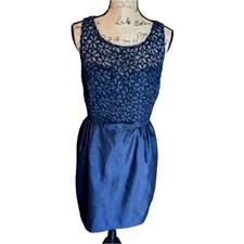 Taylor Dress Women 8 Blue Floral Lace Short Lined Keyhole Back Elegant