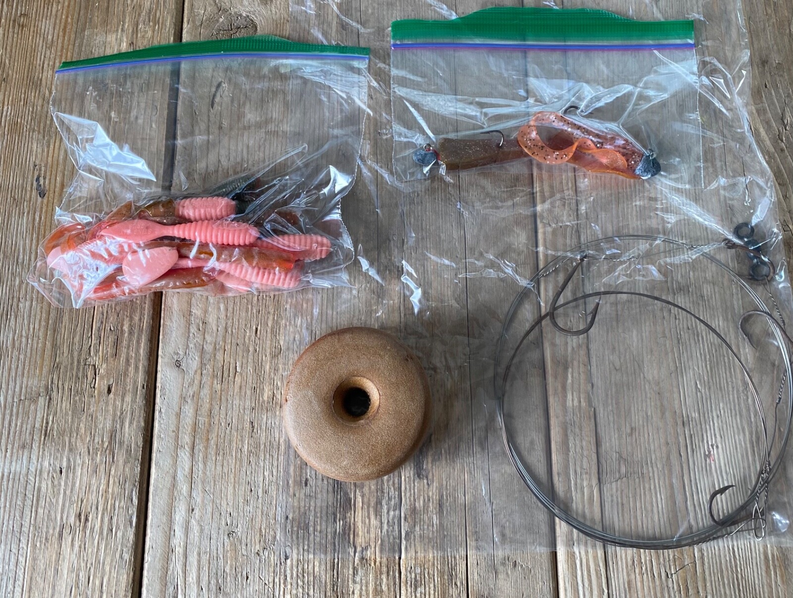 Vintage Surf Fishing Lures Hooks Weights Tackle Lot Outer Banks Plano