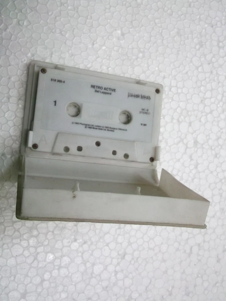 DEF LEPPARD retro active   RARE orig CASSETTE TAPE INDIA indian - Image 4 of 4