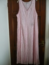 WOMAN LONG LACE DRESS sz 22 BNEW