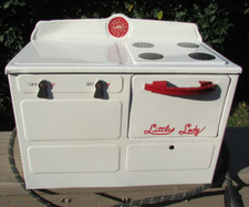 VINTAGE 1960S METAL TOY ELECTRIC STOVE/OVEN-LITTLE LADY KITCHEN APPLIANCE-NEAT 