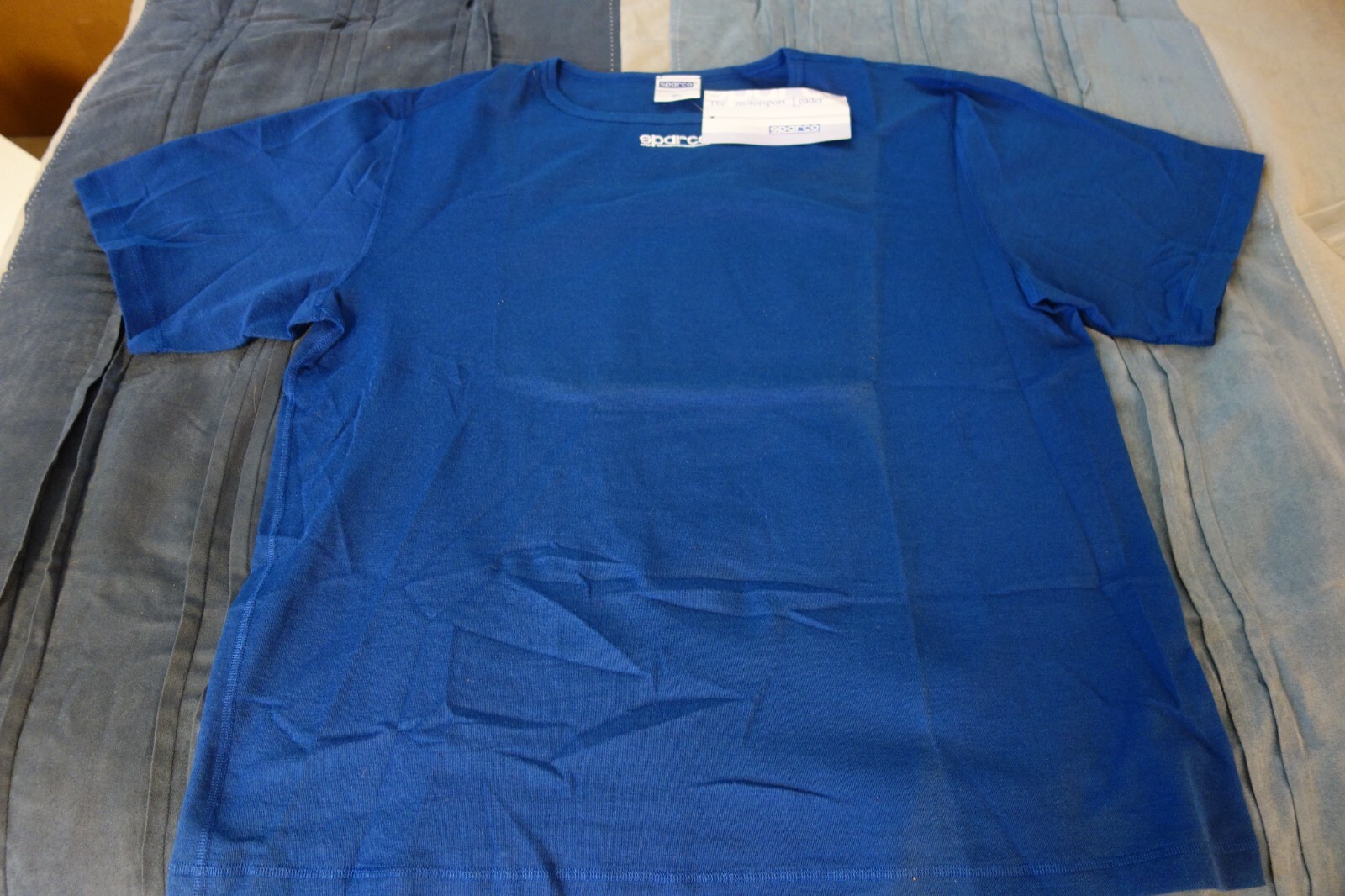 Picture 1 of 6