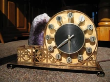 🇺🇸 😃 ⏰ 🔥  vintage spartus desk mantel clock corded light