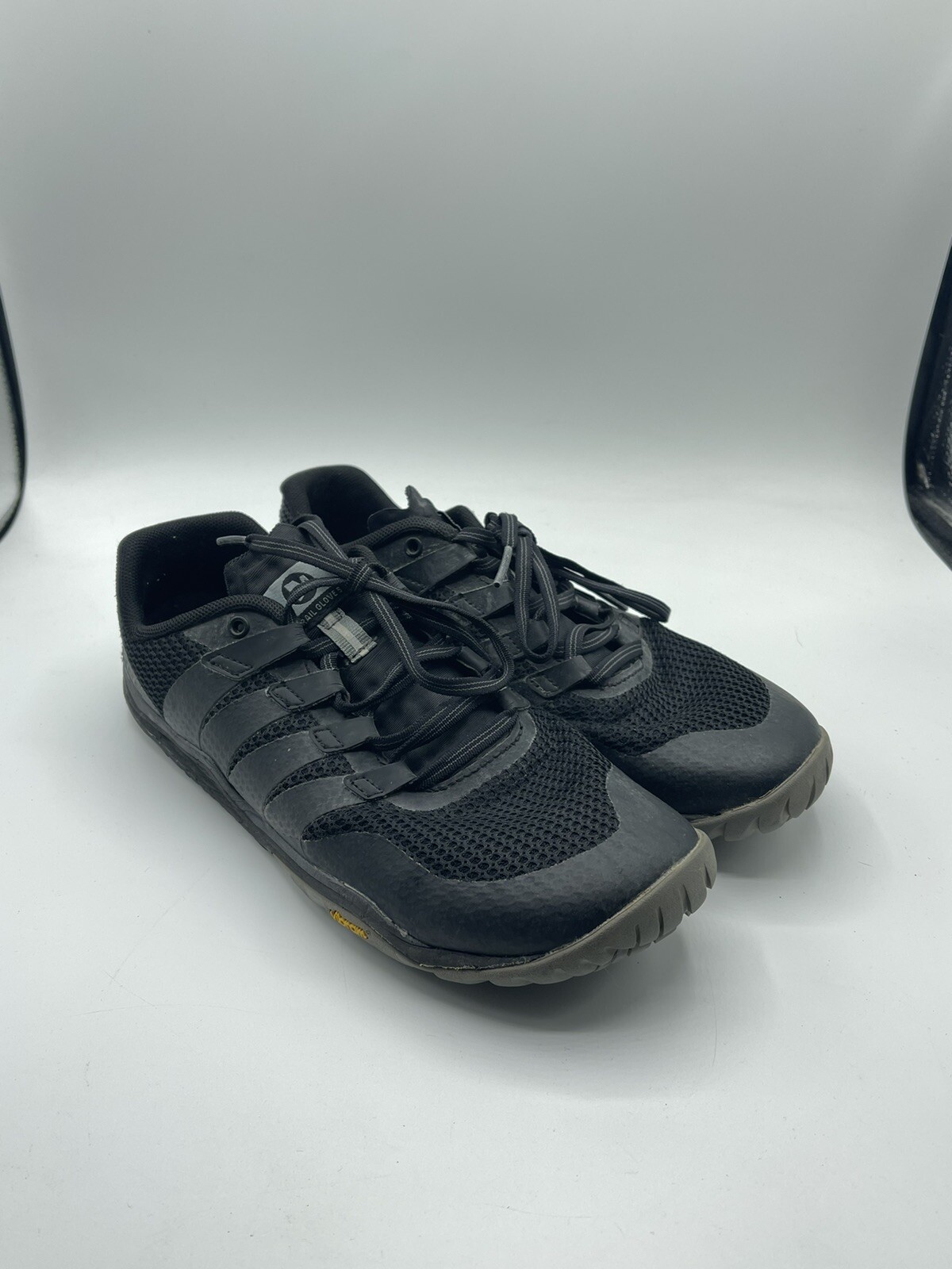 Merrell Women's 8.5 Black Trail Glove 5 
