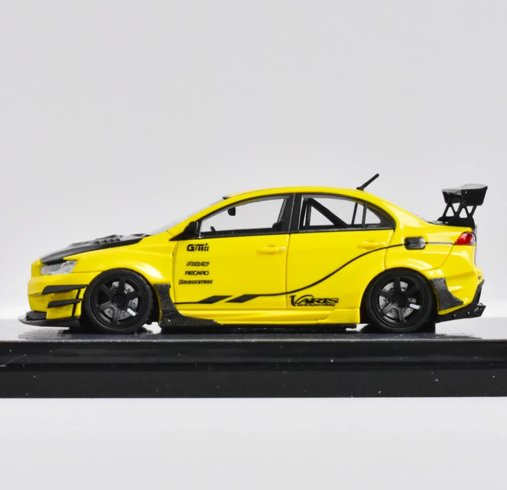 人気海外ブランドアイテム｜ファッション通販 1:64 404Error Yellow Model Varis X EVO Evolution Lancer 乗用車