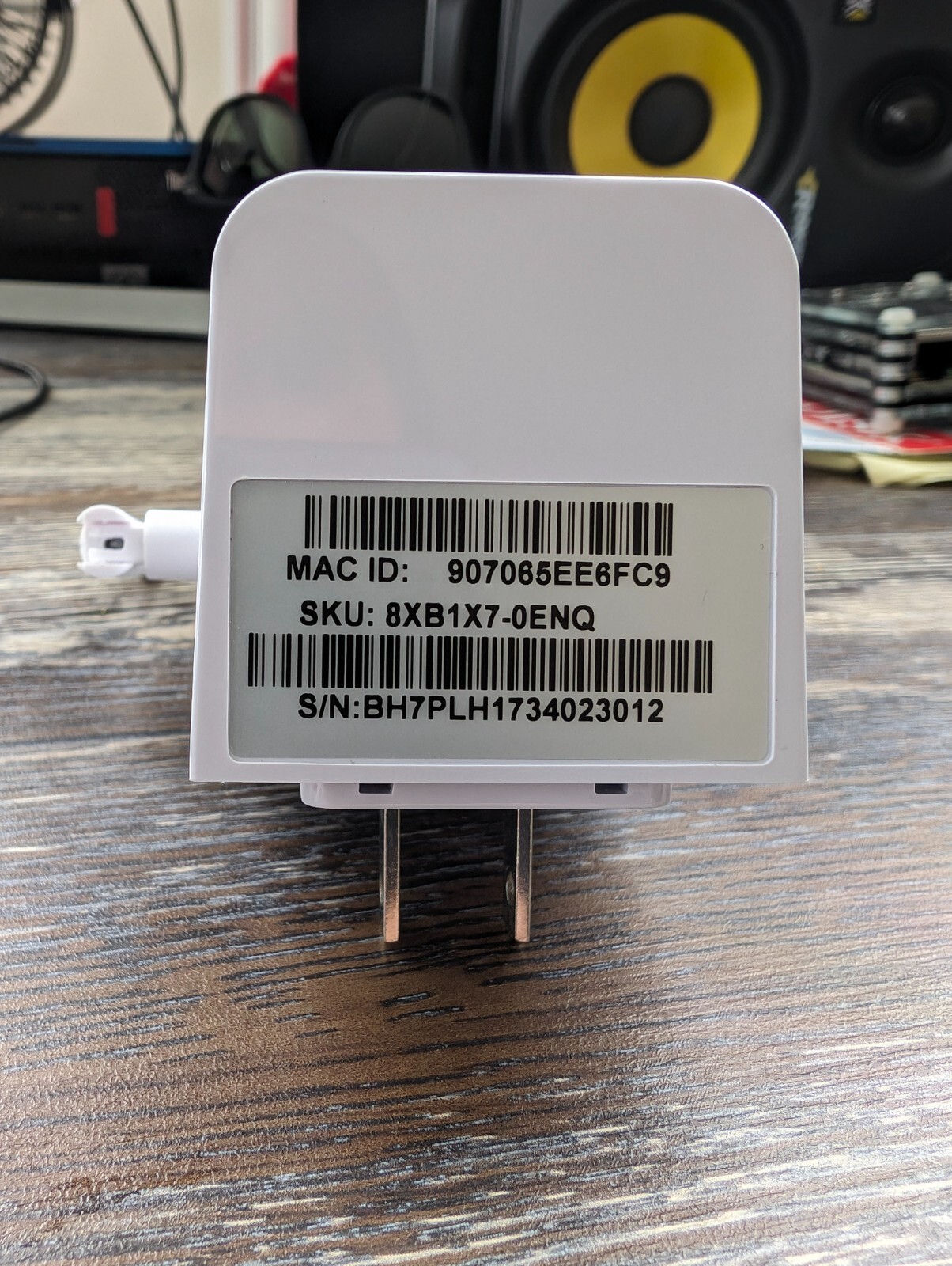 Ring Chime Pro Wi-Fi Extender and Indoor Chime (88PR000FC000) PARTS READ