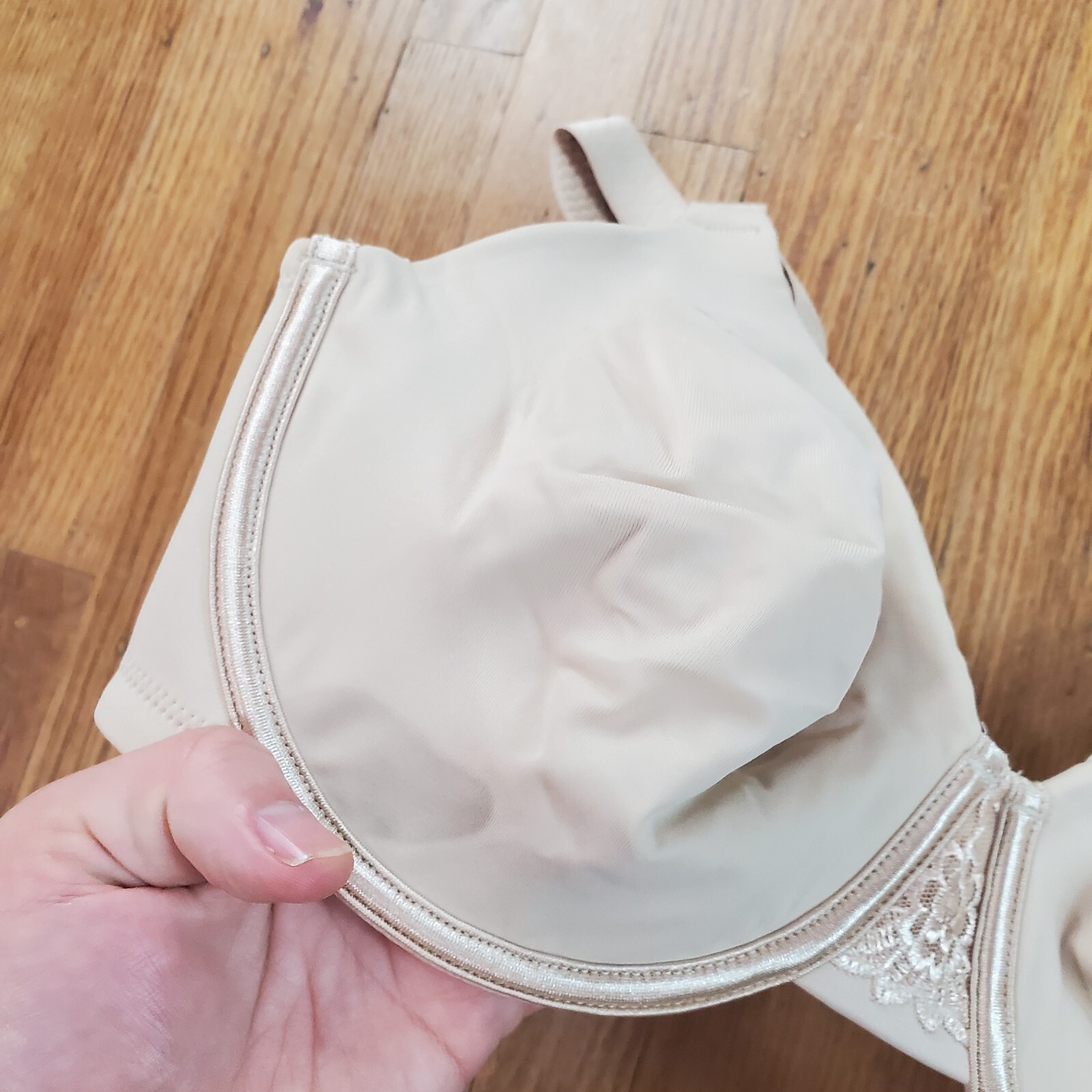 Vanity Fair Women's Beauty Back Minimizer Full Figure Underwire Bra