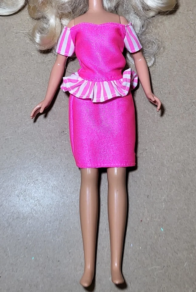 Винтажная кукла Blonde Skipper 1990 Barbie 💕 юбка фиолетовая няня 💜 кукла C285 - Изображение 2 из 4