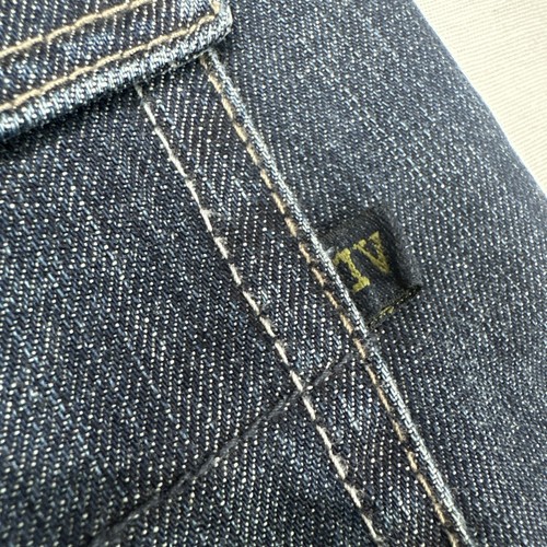 Pine IV Women's Designer Jeans Denim Med Dark Wash Size 28 Flap Pockets EUC - Picture 3 of 19