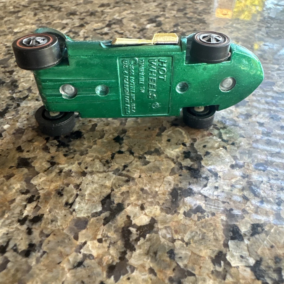 De colección 1969 Hot Wheels Redline Twin Mill ¡en verde Spectraflame!!-Base USA Foto 3 de 4