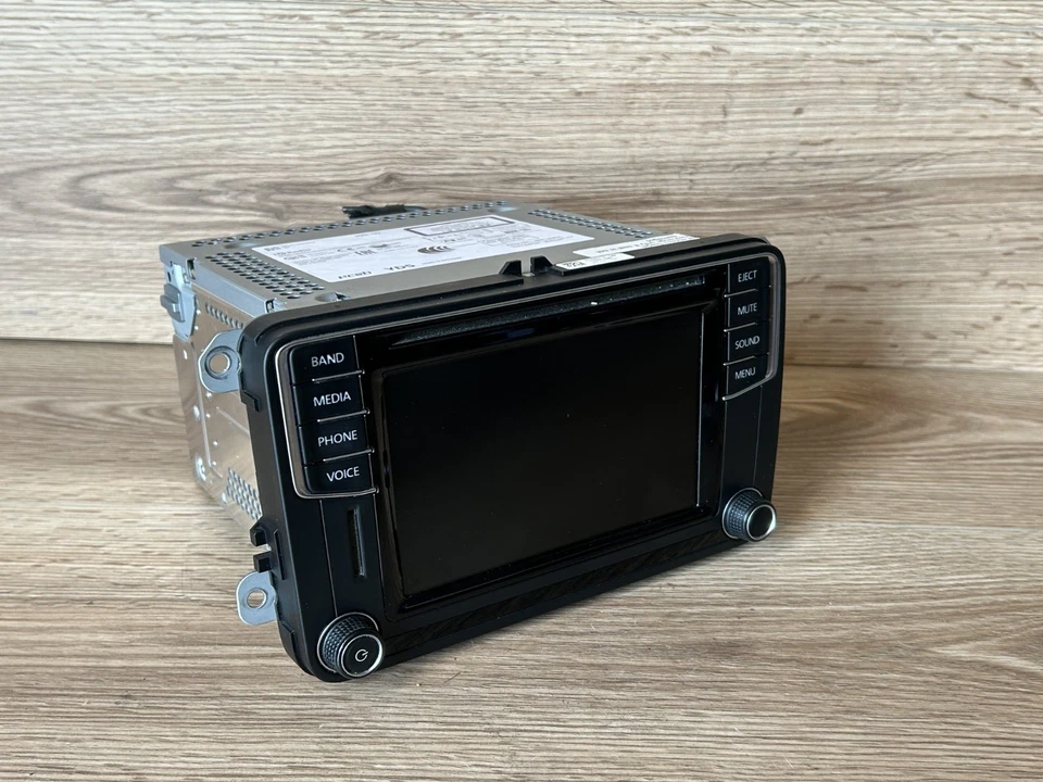VOLKSWAGEN PASSAT JETTA CC TIGUAN CD PLAYER RADIO DISPLAY SCREEN OEM 2016_2019 - Image 3 of 4