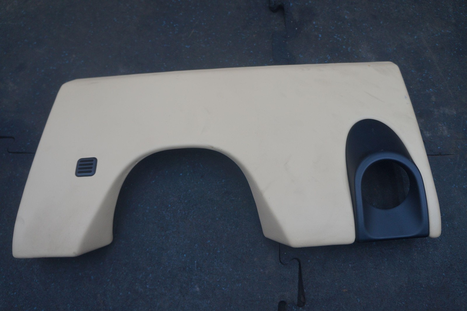 Left Lower Dash Knee Trim Panel AD43-C04325-AAW OEM Aston Martin Rapide S 2014