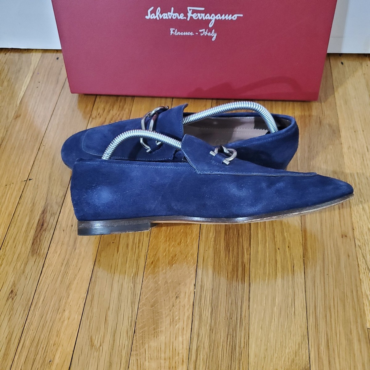Salvatore Ferragamo Mens Blue Suede Gancini Chain Bit Logo Loafers size 7 EEE Salvatore Ferragamo Mens Blue Suede Gancini Chain Bit Logo  main image 3