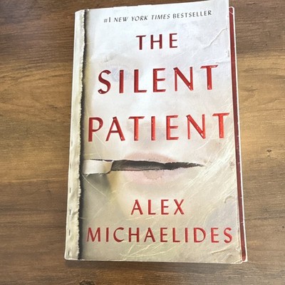 Alex Michaelides The Silent Patient Trade Paperback Celadon 2021 1st Ed +Qs