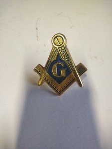 Freemason Masonic Car Emblem Gold Color